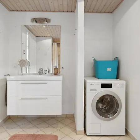 Feriehus In Kge With Wifi And 3 Bedrooms