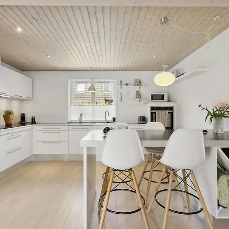 Feriehus In Kge With Wifi And 3 Bedrooms